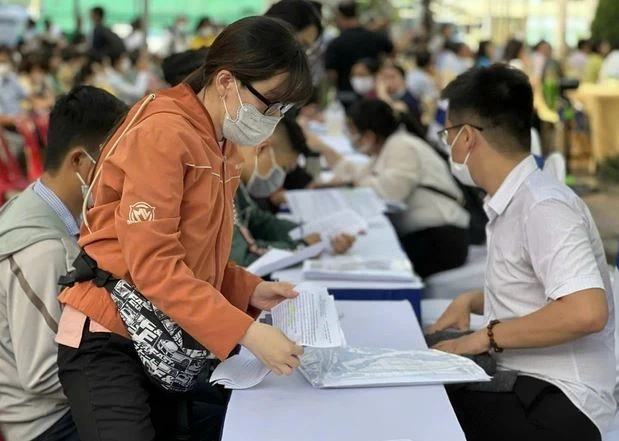 Người lao động nhận trợ cấp thất nghiệp có phải đóng thuế thu nhập cá nhân?